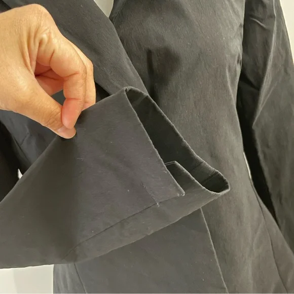 Cue City Button Basic Blazer - Picture 4 of 8